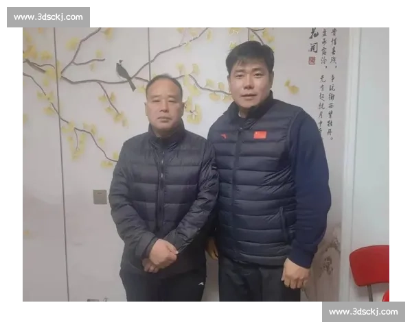 2000 散打王经典:程志刚接腿反击显锋芒 2000 散打王经典:程志刚接腿反击显锋芒