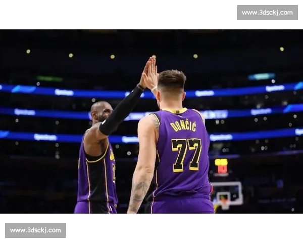 2007年洛杉矶湖人与快船同城对决背后的恩怨与时代印记传奇